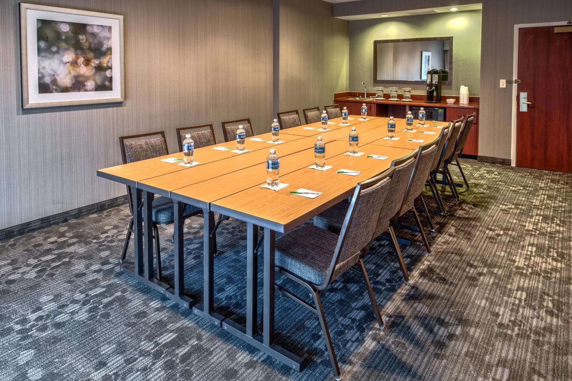 Hotel Courtyard By Marriott Springfield Exterior foto
