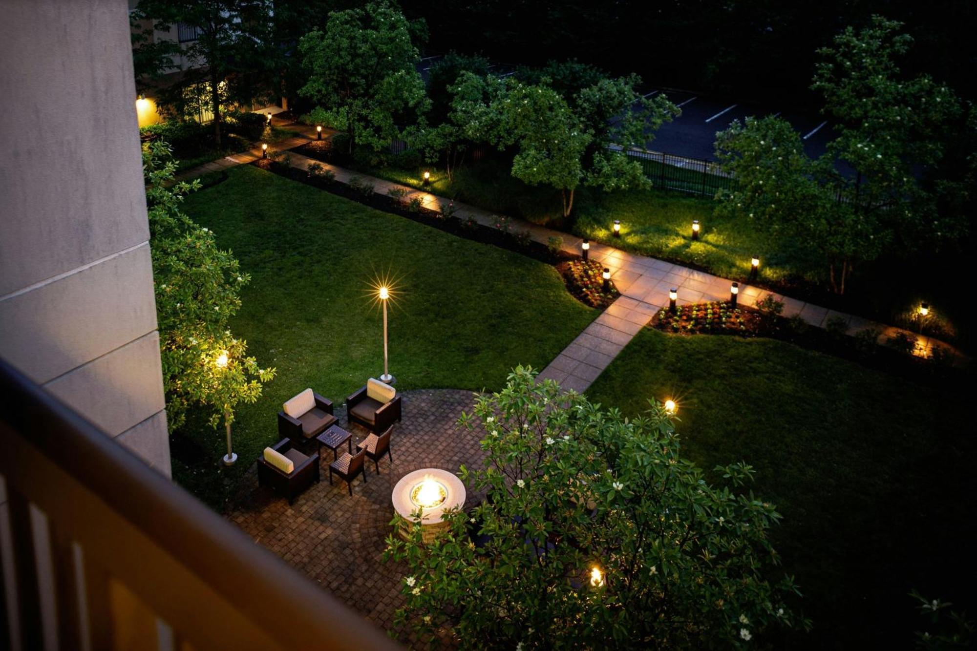 Hotel Courtyard By Marriott Springfield Exterior foto