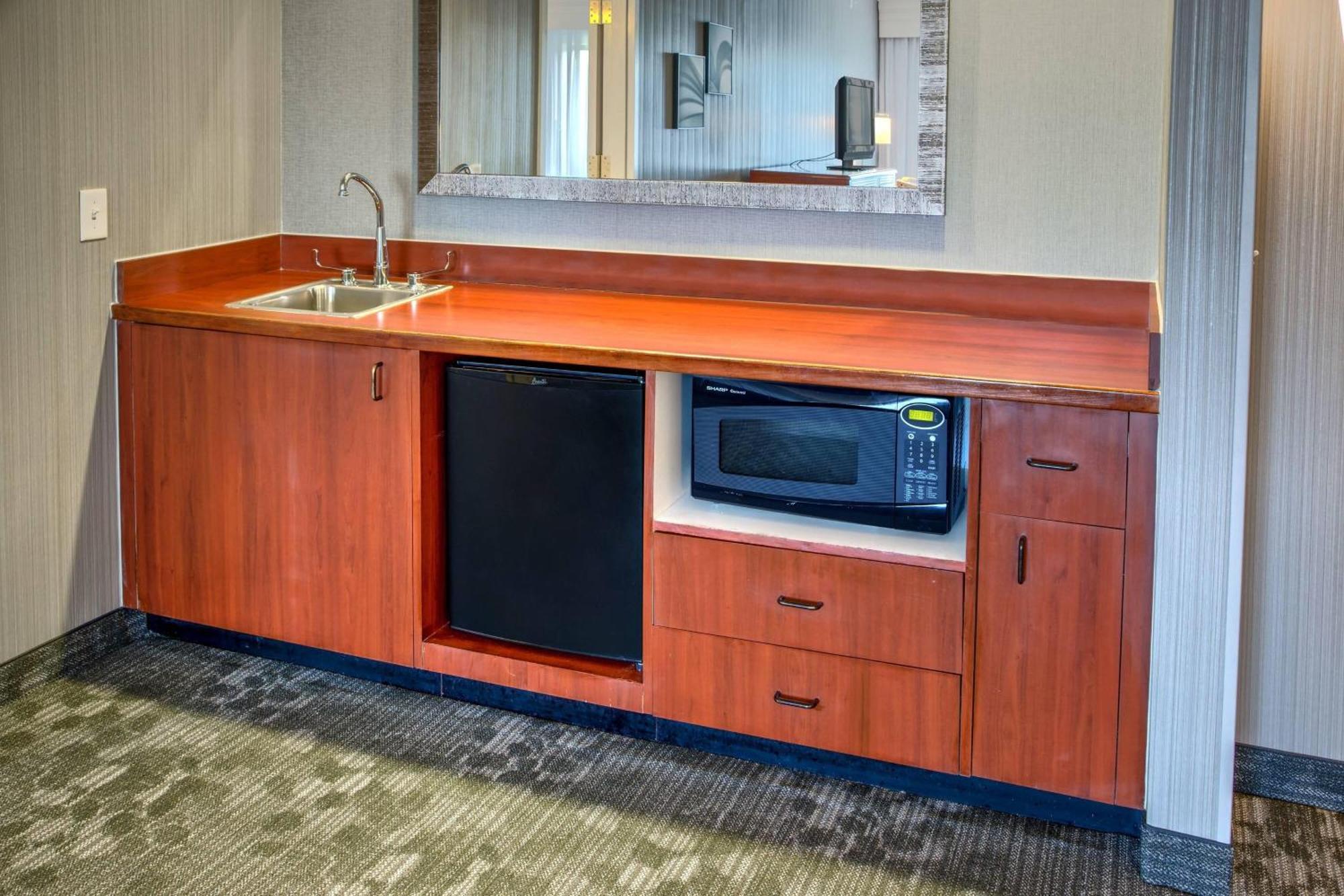 Hotel Courtyard By Marriott Springfield Exterior foto